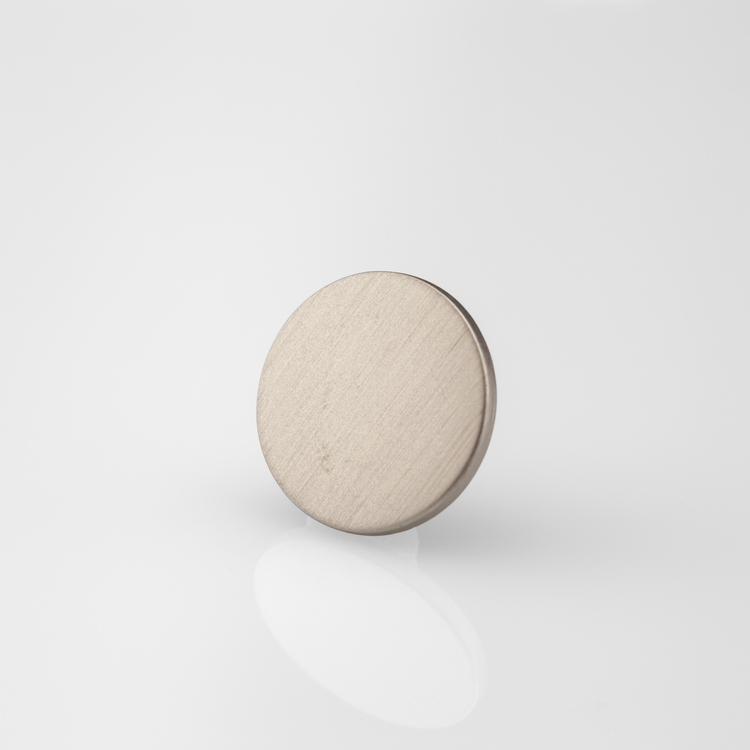 N2770_10M11775_24L_Col_2
